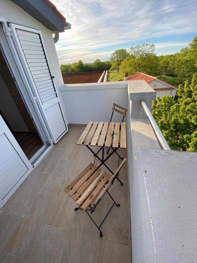 Holiday Home “Marko” With Heated Pool! نين المظهر الخارجي الصورة
