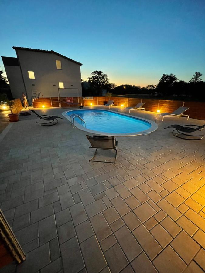 Holiday Home “Marko” With Heated Pool! نين المظهر الخارجي الصورة